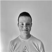 Ingeniero informático imparte clases de Programación y Bases de Datos